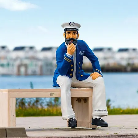 Awesome In Ostseeresort דירה *